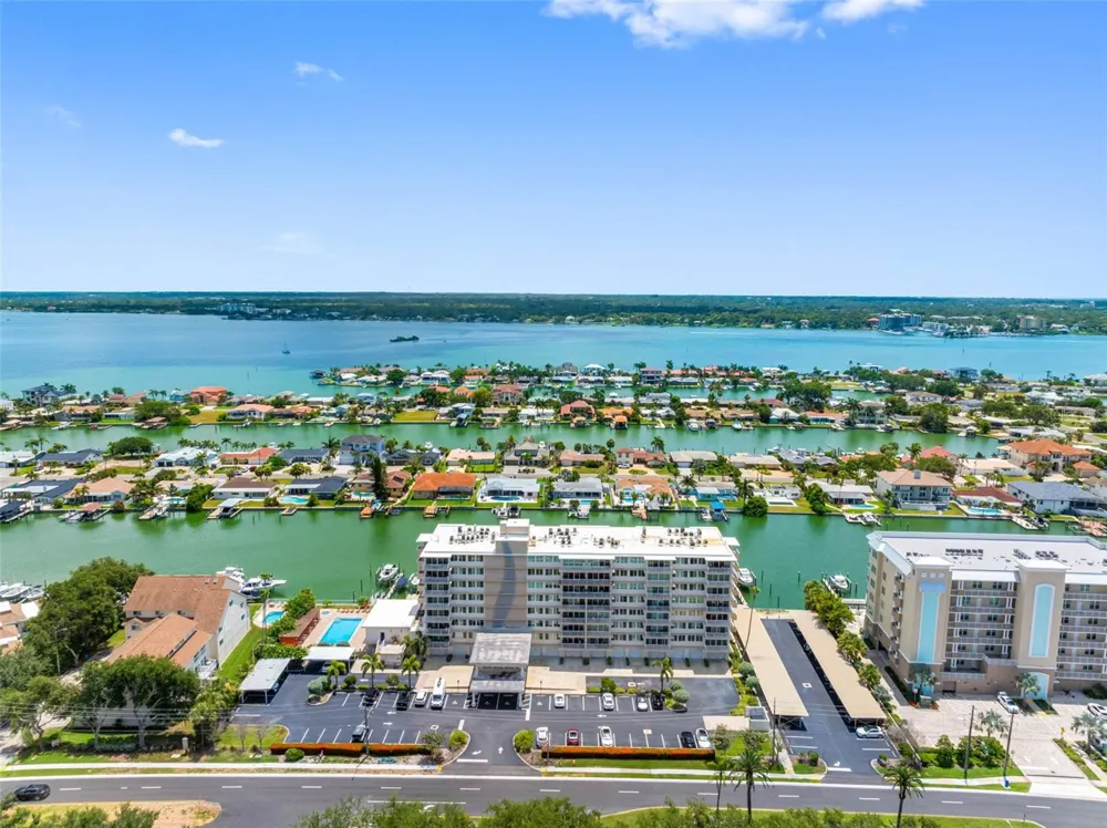 223 ISLAND WAY #7F Clearwater Beach, FL 33767