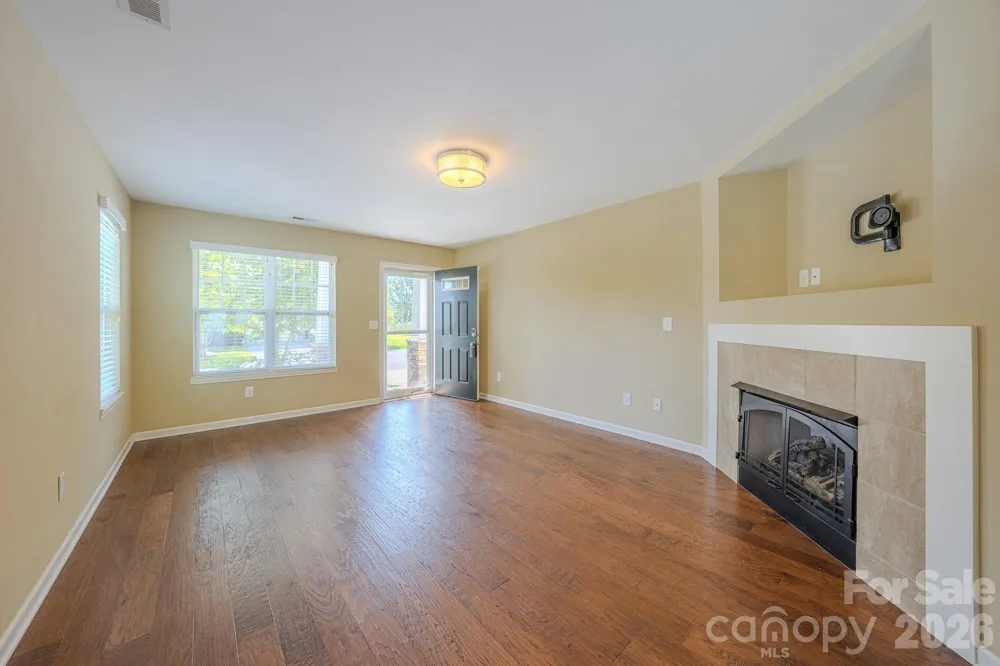 19 Barnett Shoals Drive Weaverville, NC 28787