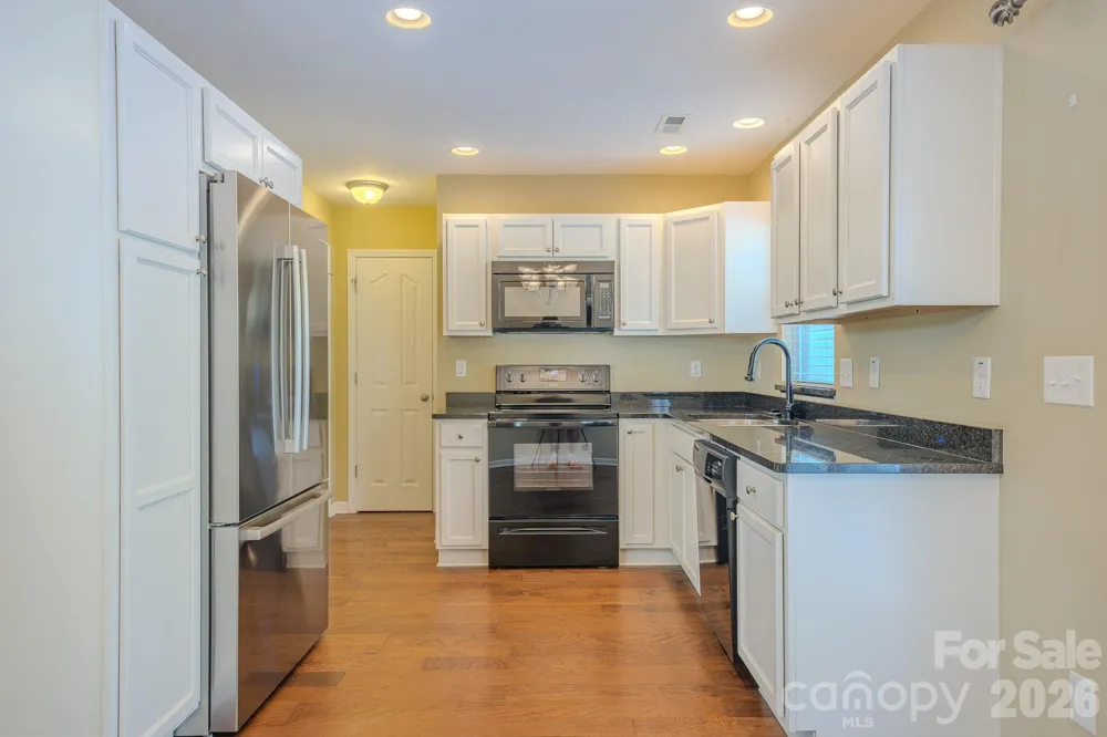 19 Barnett Shoals Drive Weaverville, NC 28787