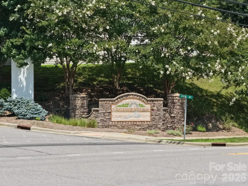 19 Barnett Shoals Drive Weaverville, NC 28787
