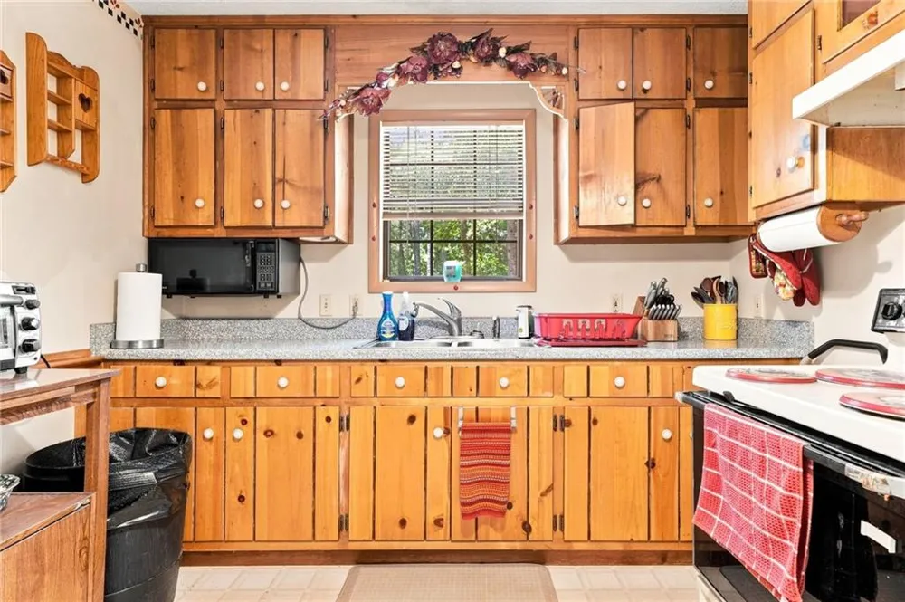 1525 Sperin Road Ball Ground, GA 30107