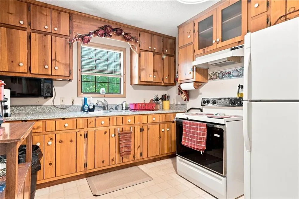 1525 Sperin Road Ball Ground, GA 30107
