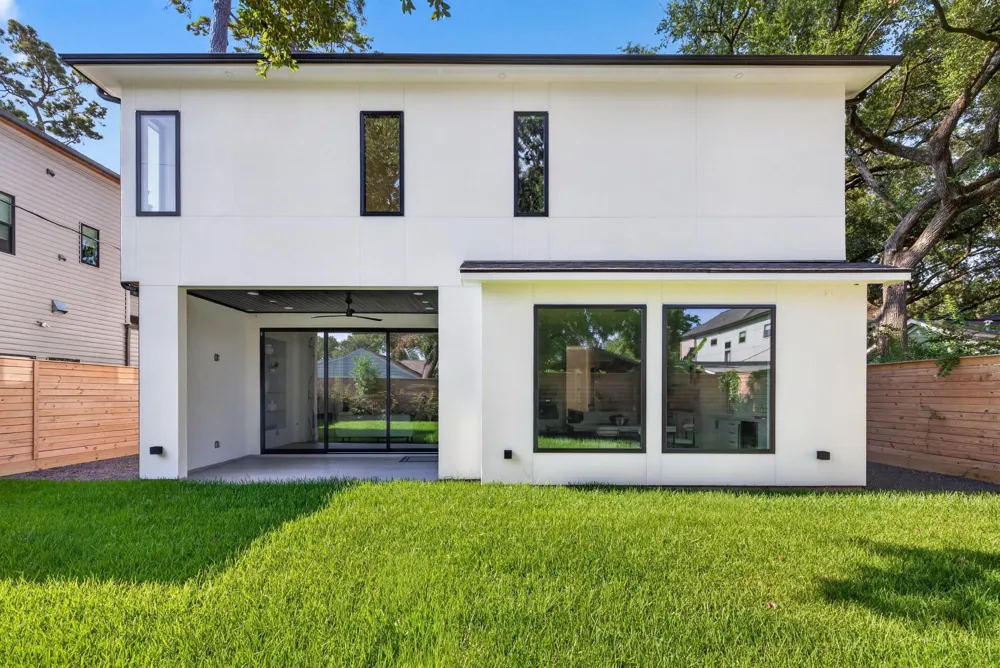 1014 Gardenia Drive Houston, TX 77018