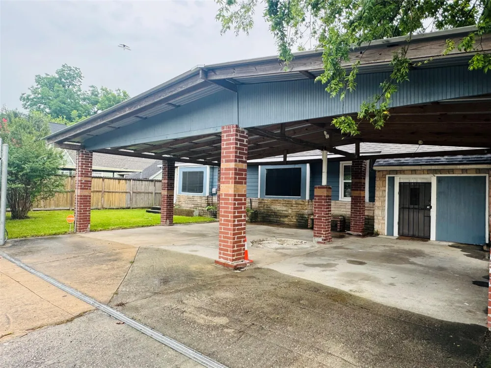 2308 Bennington Street Houston, TX 77093