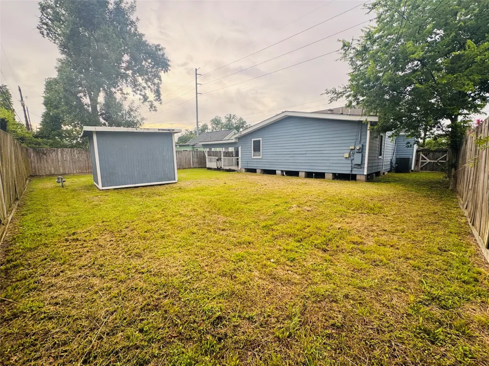 2308 Bennington Street Houston, TX 77093