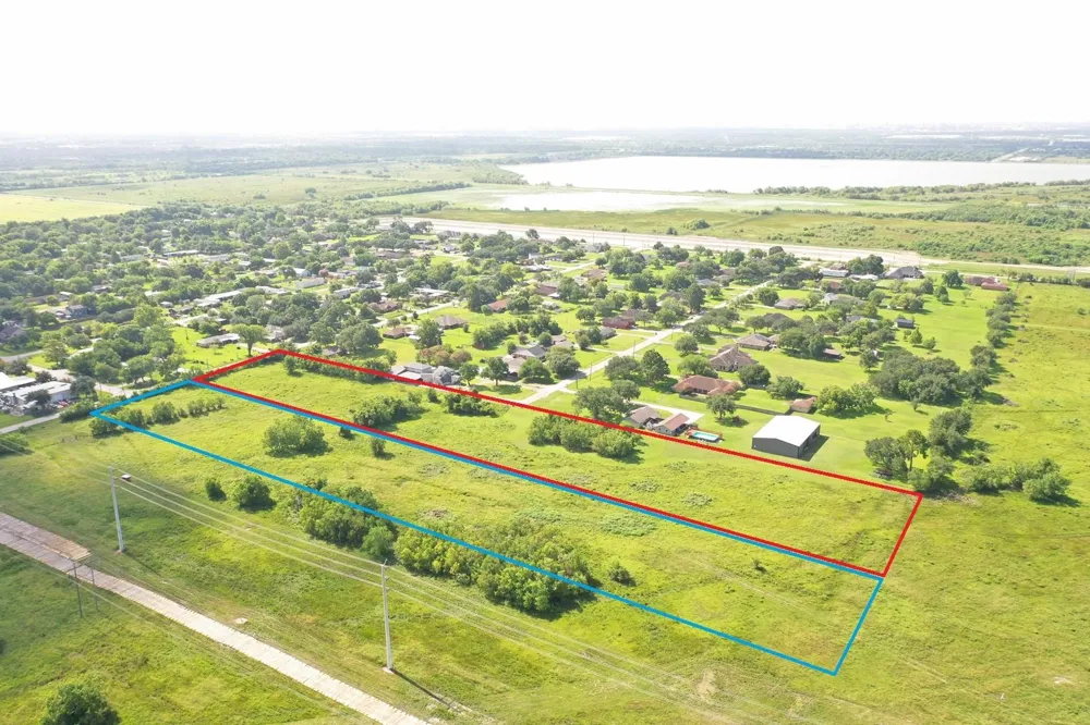 5 Sralla Road Crosby, TX 77532