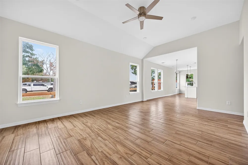 24644 Cavan Street Hempstead, TX 77445