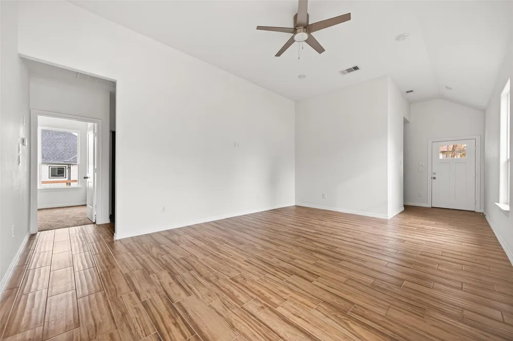 24644 Cavan Street Hempstead, TX 77445