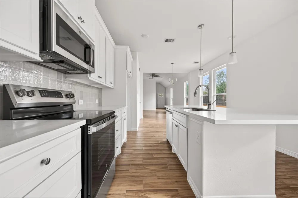 24644 Cavan Street Hempstead, TX 77445