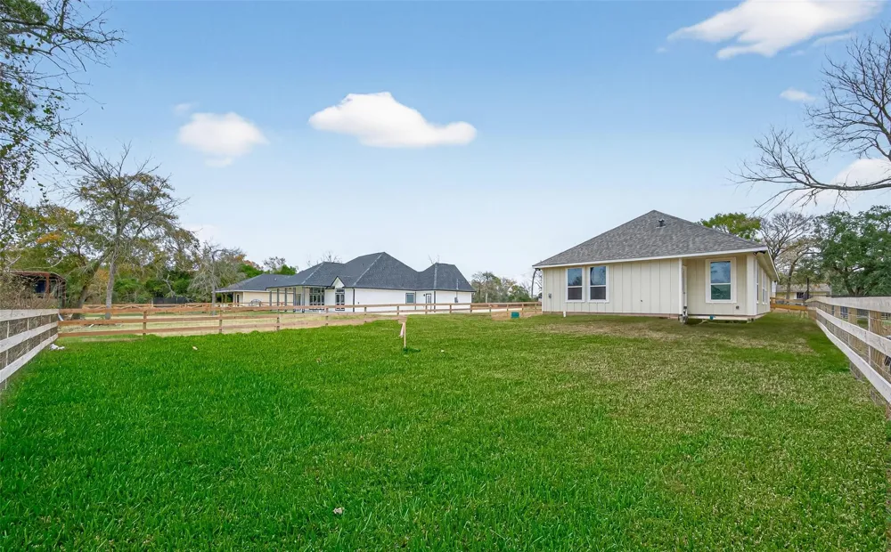 24644 Cavan Street Hempstead, TX 77445