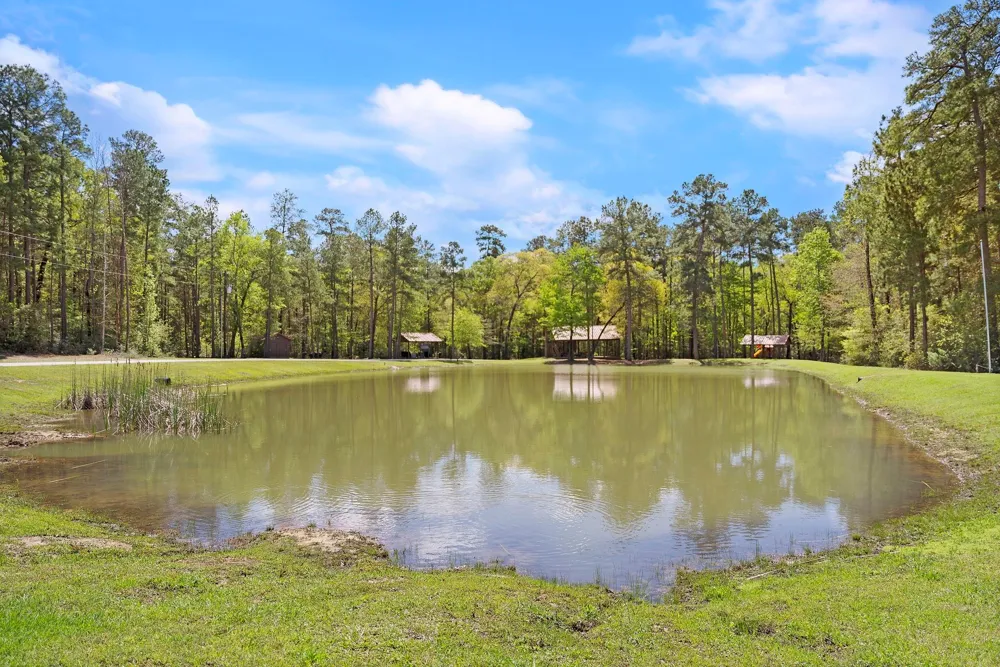 97 Granite Road Huntsville, TX 77340