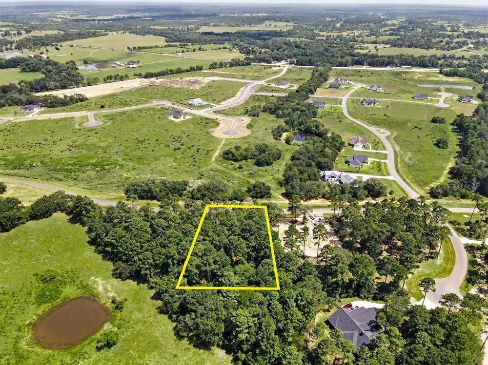 9726 Oakland Park Boulevard Plantersville, TX 77363