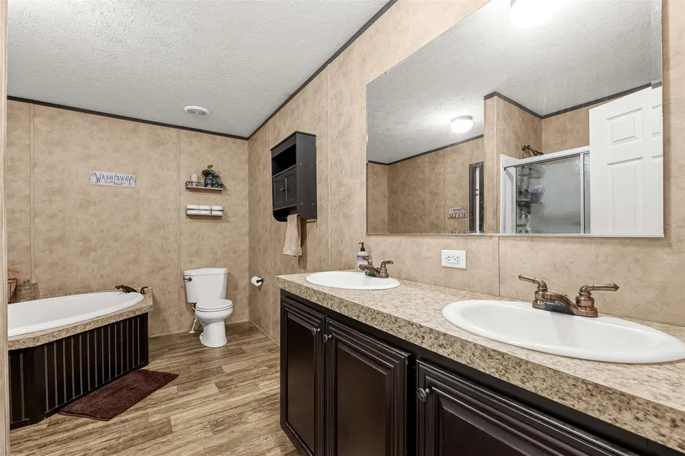 12626 Highway 105 Cleveland, TX 77327