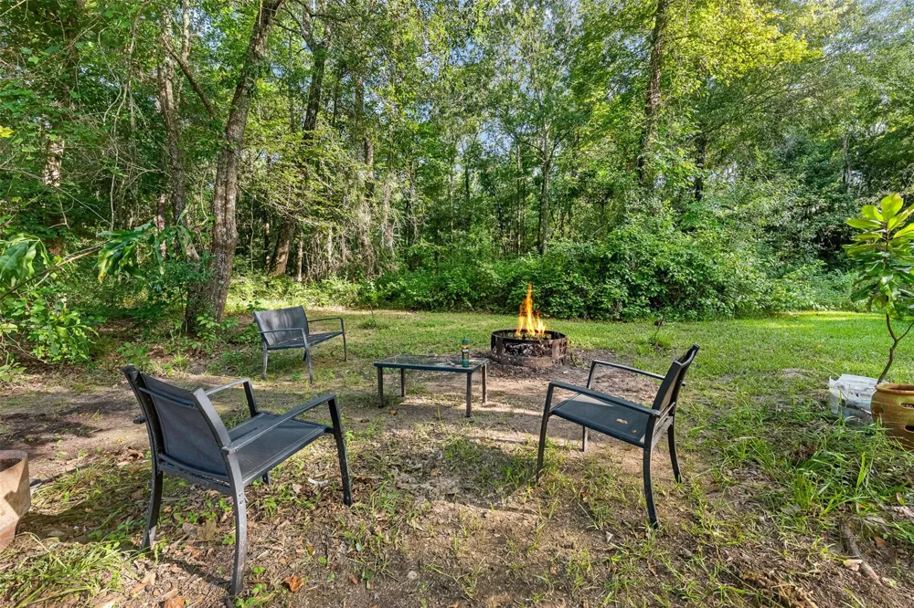 12626 Highway 105 Cleveland, TX 77327