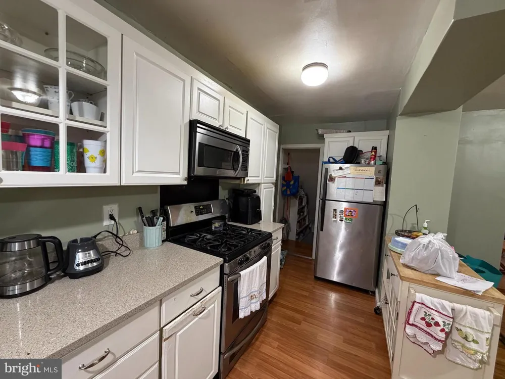 2156 GLENVIEW STREET Philadelphia, PA 19149