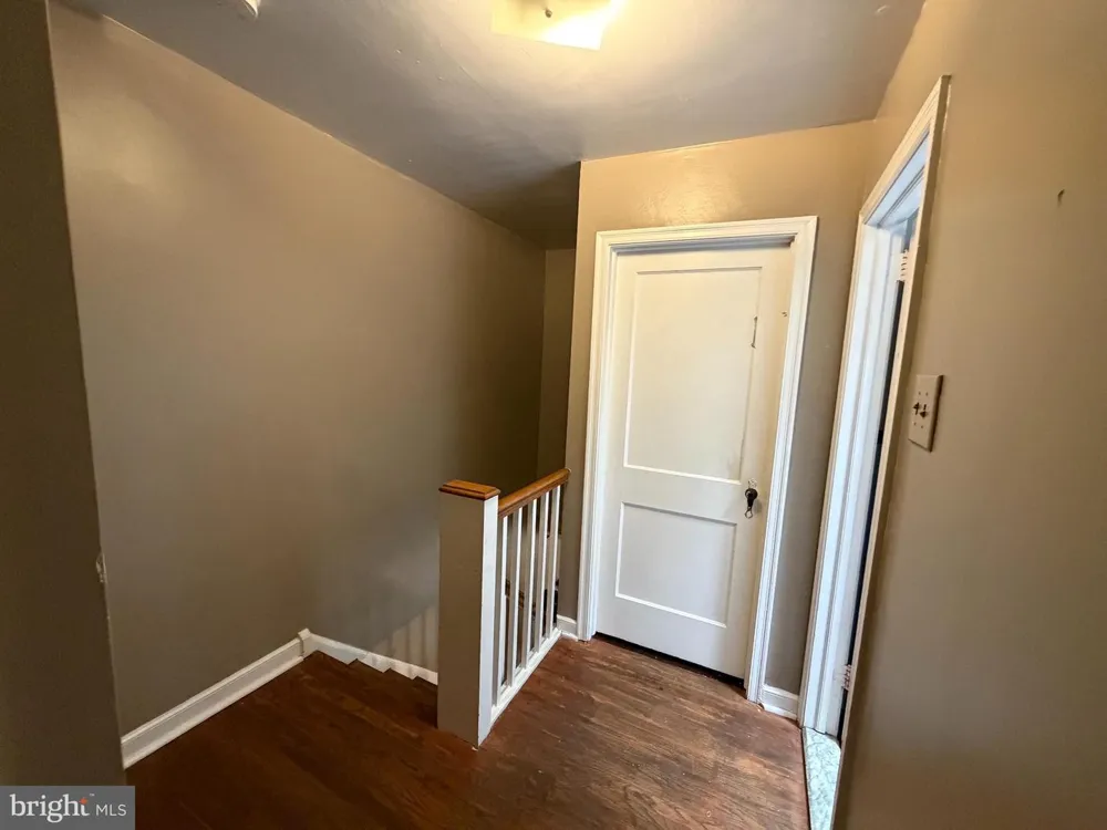 2156 GLENVIEW STREET Philadelphia, PA 19149