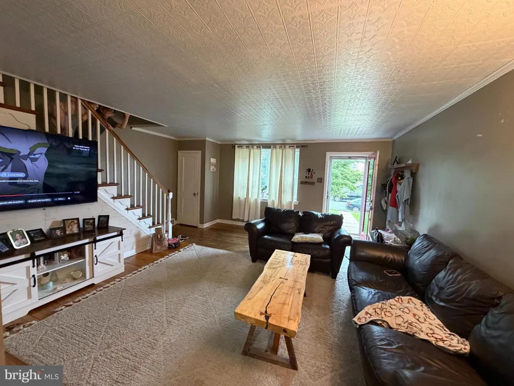 2156 GLENVIEW STREET Philadelphia, PA 19149