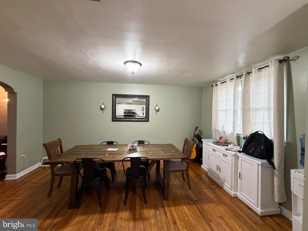 2156 GLENVIEW STREET Philadelphia, PA 19149