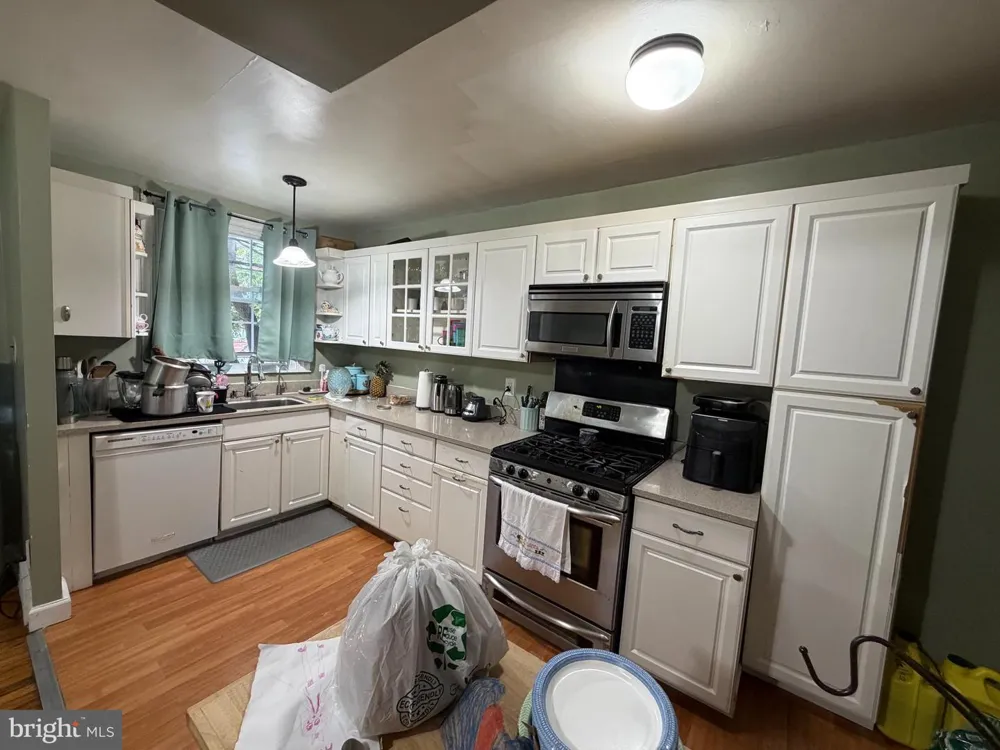 2156 GLENVIEW STREET Philadelphia, PA 19149