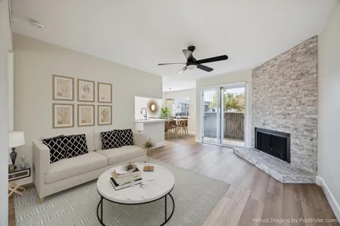 18800 Egret Bay Boulevard #907