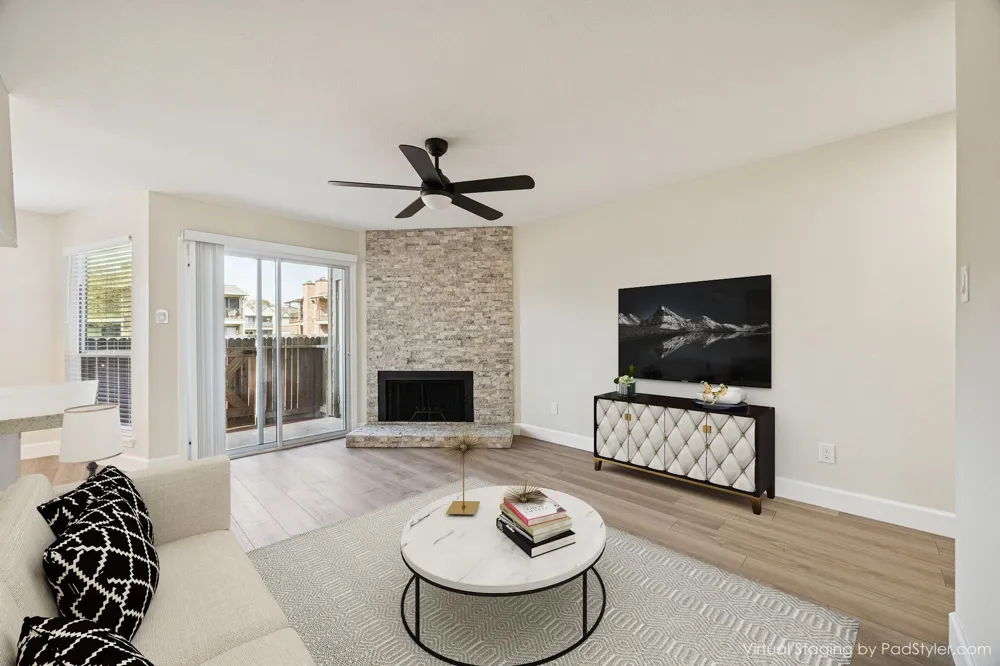 18800 Egret Bay Boulevard #907 Houston, TX 77058