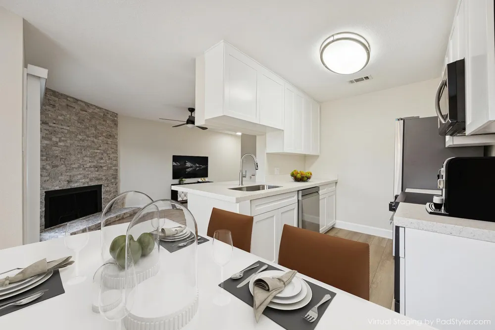 18800 Egret Bay Boulevard #907 Houston, TX 77058