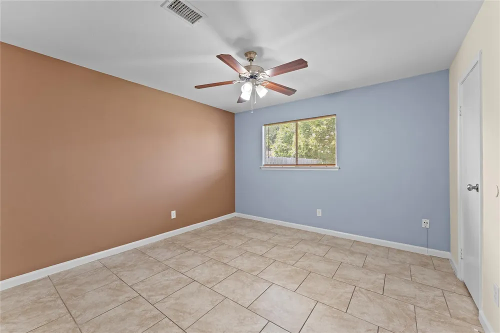 5035 Reno Drive Pasadena, TX 77505