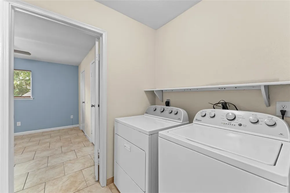 5035 Reno Drive Pasadena, TX 77505