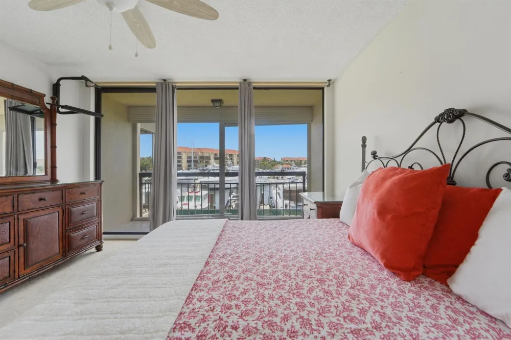 2601 MARINA ISLE WAY #204 Jupiter, FL 33477