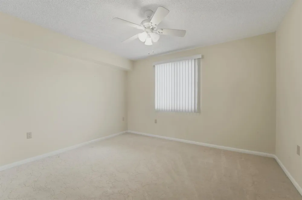 2601 MARINA ISLE WAY #204 Jupiter, FL 33477