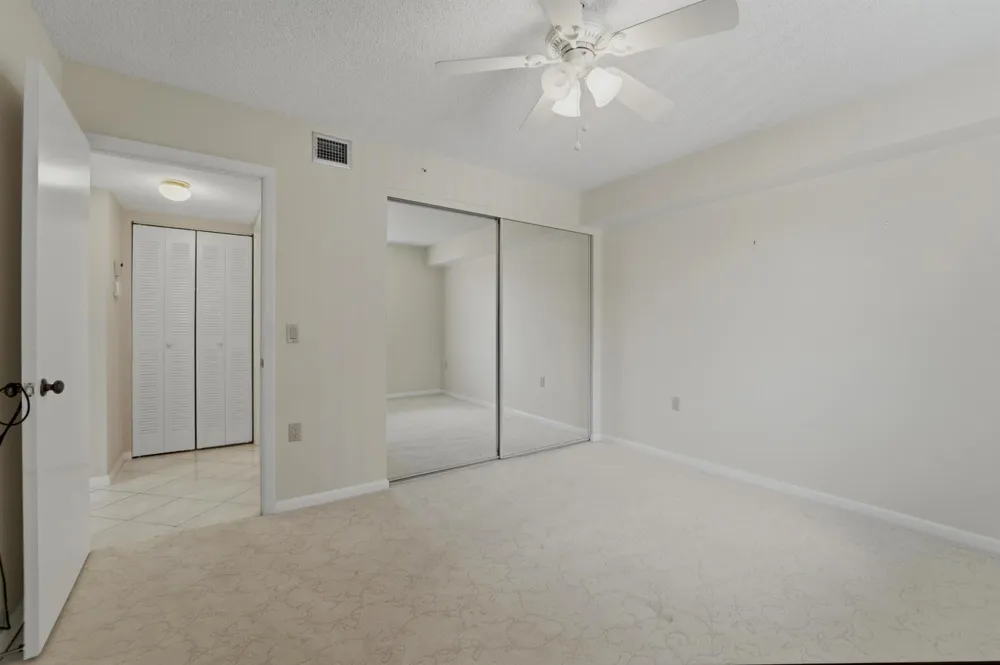 2601 MARINA ISLE WAY #204 Jupiter, FL 33477