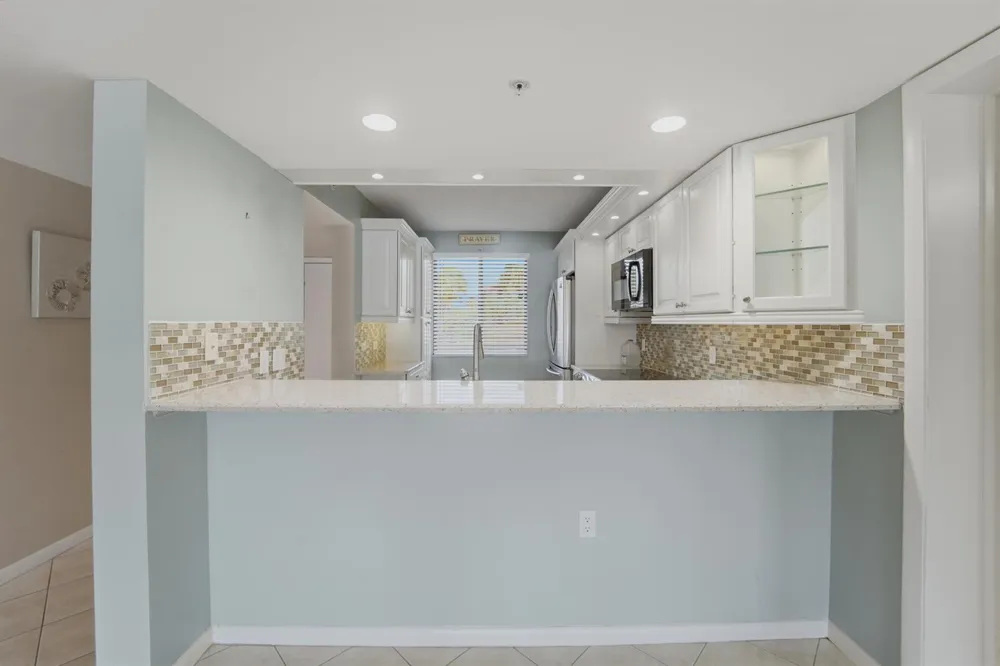 2601 MARINA ISLE WAY #204 Jupiter, FL 33477