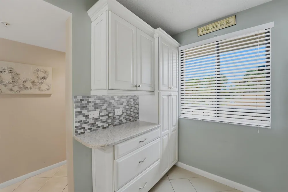 2601 MARINA ISLE WAY #204 Jupiter, FL 33477