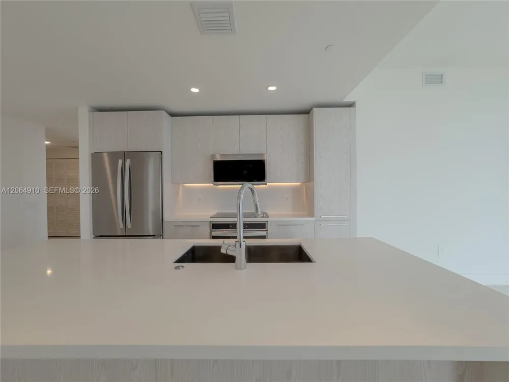 2000 Metropica Way #2009 Sunrise, FL 33323