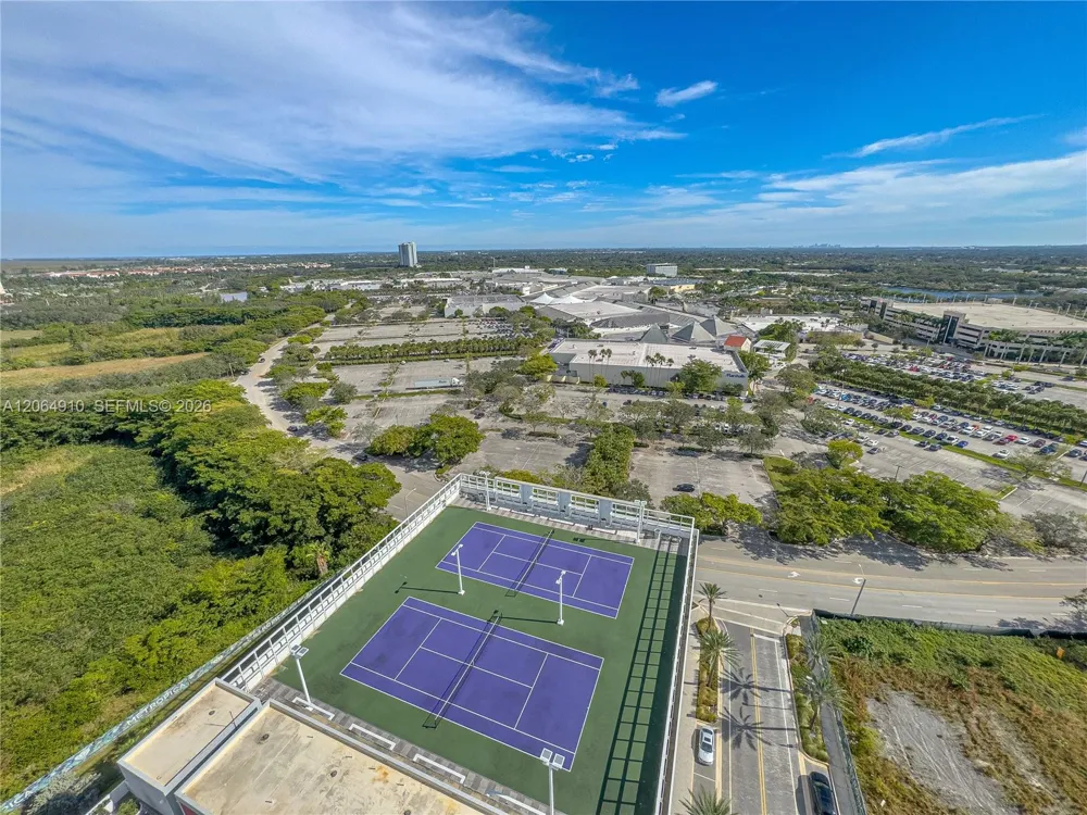 2000 Metropica Way #2009 Sunrise, FL 33323