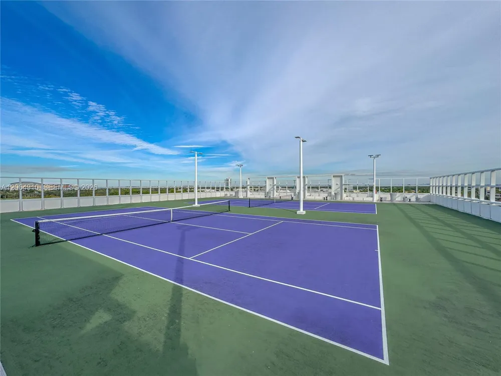 2000 Metropica Way #2009 Sunrise, FL 33323