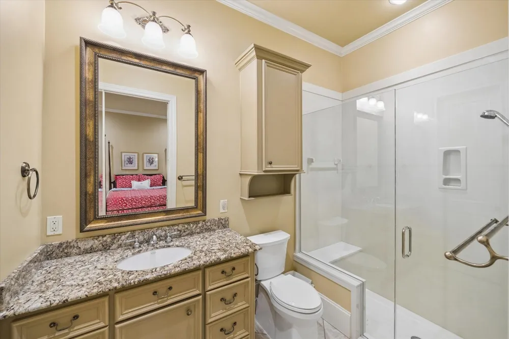 37519 Edgewater Drive Pinehurst, TX 77362