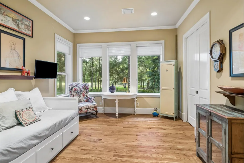 37519 Edgewater Drive Pinehurst, TX 77362