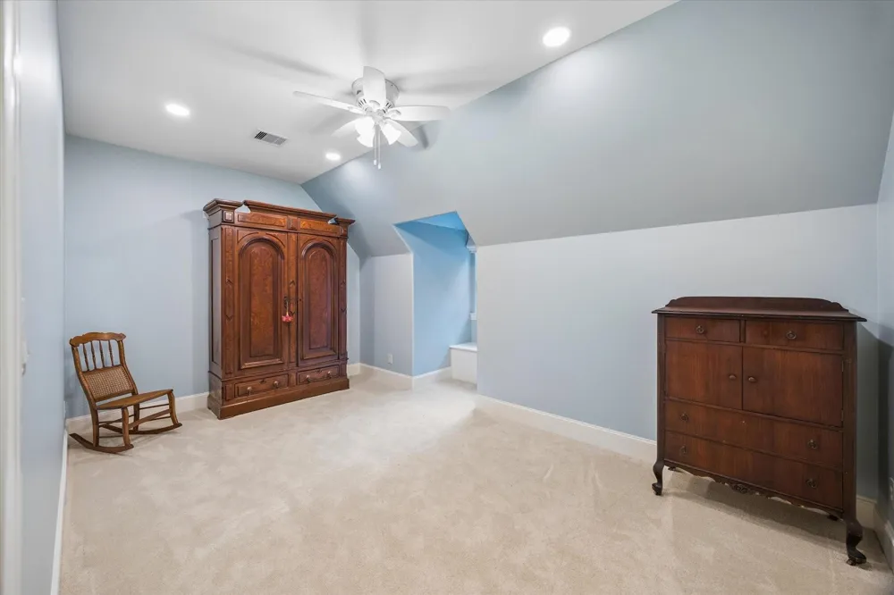 37519 Edgewater Drive Pinehurst, TX 77362