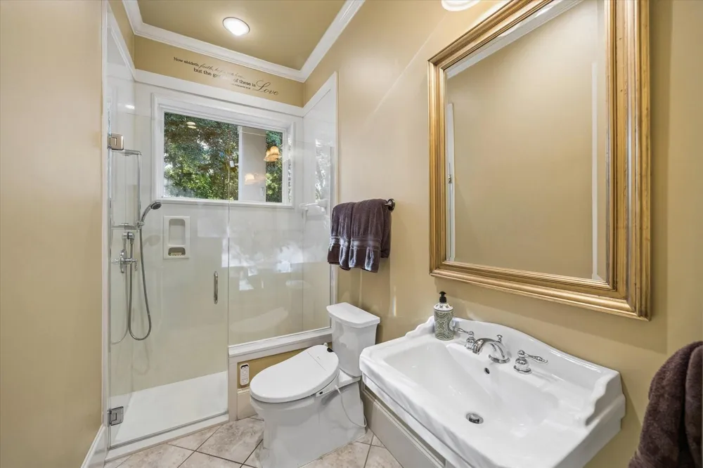 37519 Edgewater Drive Pinehurst, TX 77362