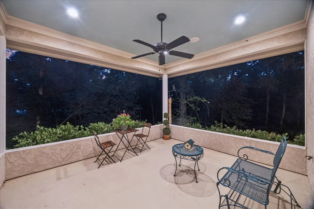 37519 Edgewater Drive Pinehurst, TX 77362