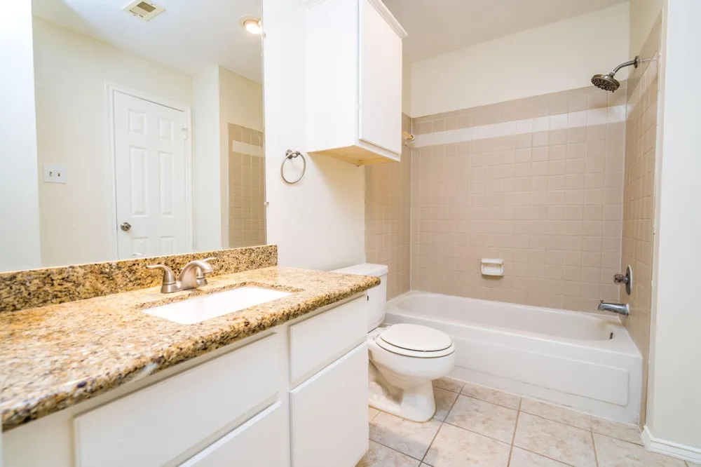 1103 Dulles Avenue #402 Stafford, TX 77477