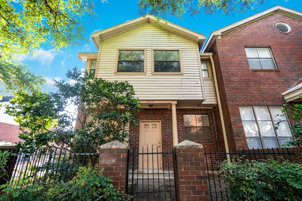 1103 Dulles Avenue #402 Stafford, TX 77477