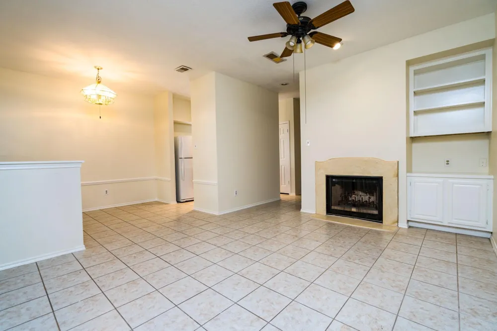 1103 Dulles Avenue #402 Stafford, TX 77477