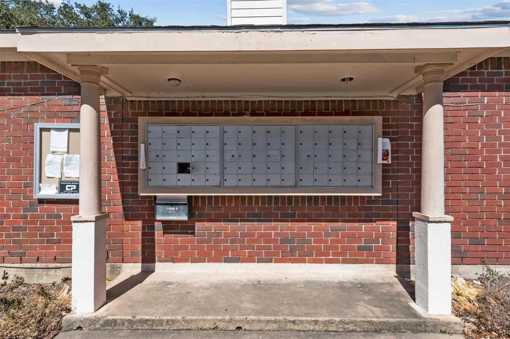 1103 Dulles Avenue #402 Stafford, TX 77477