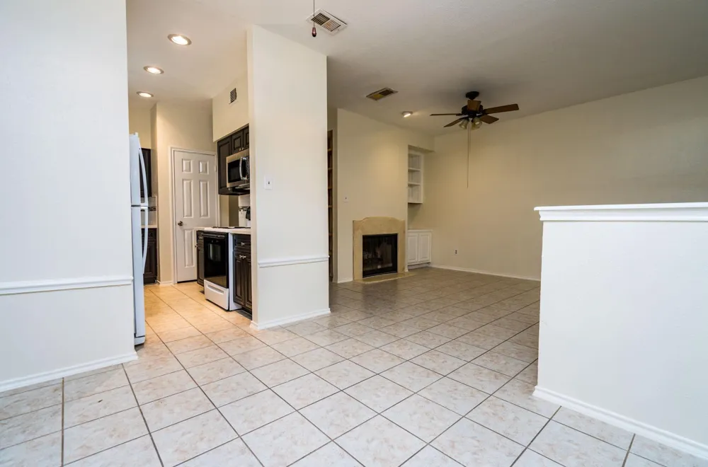 1103 Dulles Avenue #402 Stafford, TX 77477