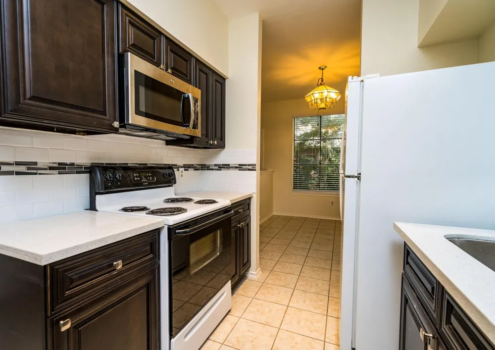 1103 Dulles Avenue #402 Stafford, TX 77477
