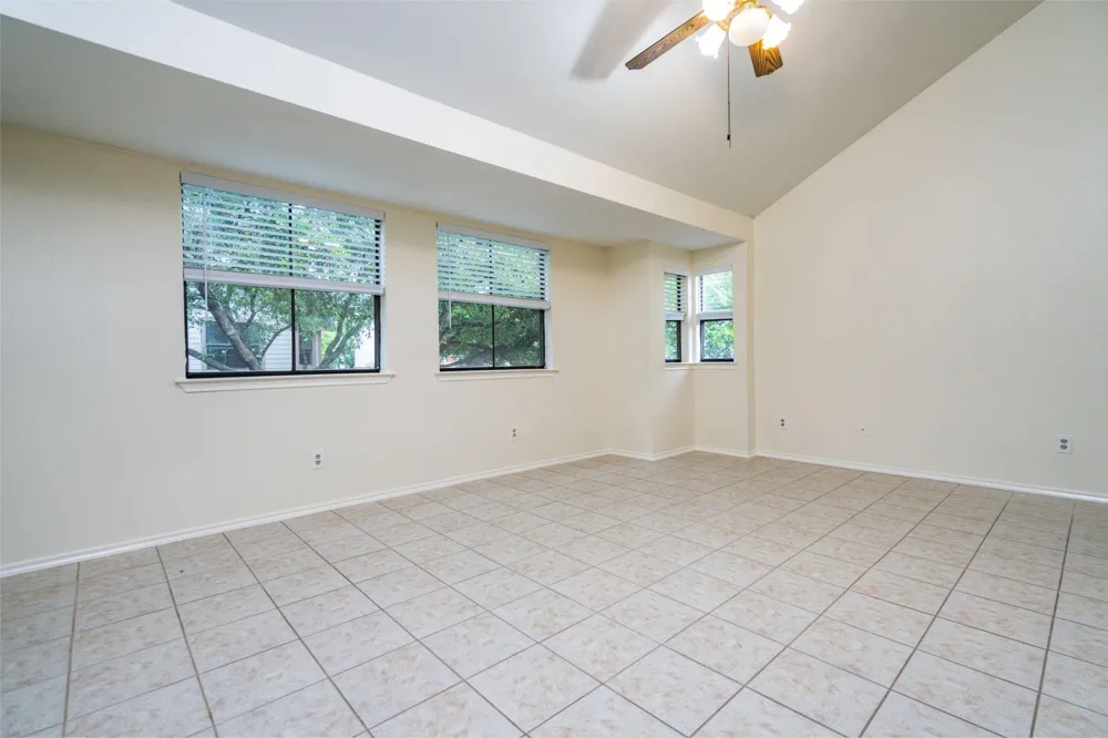 1103 Dulles Avenue #402 Stafford, TX 77477
