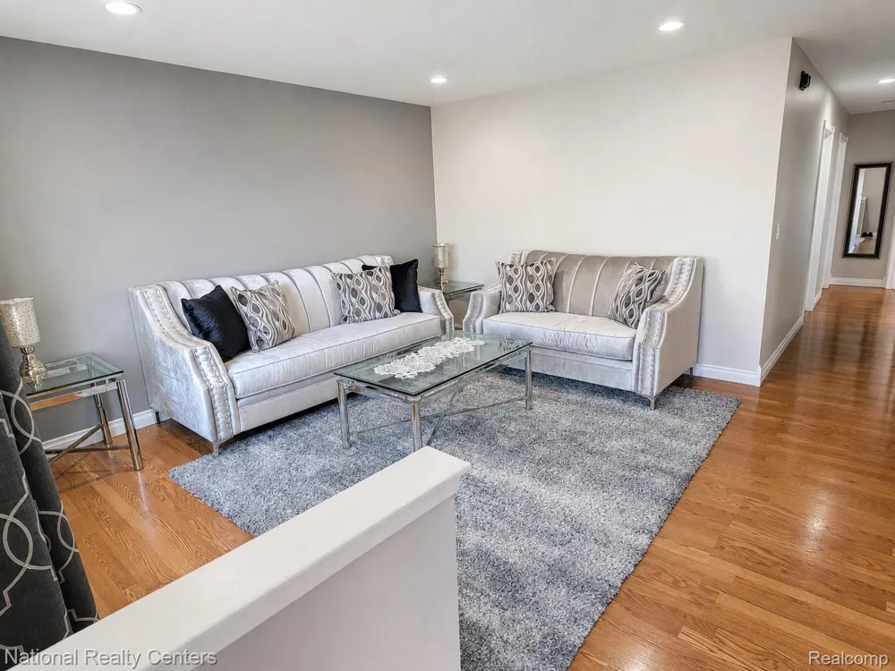 3621 Bates Drive Sterling Heights City, MI 48310