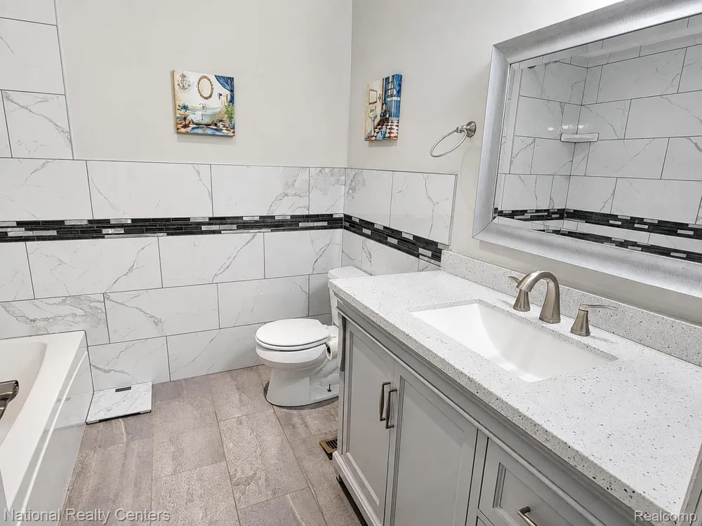 3621 Bates Drive Sterling Heights City, MI 48310